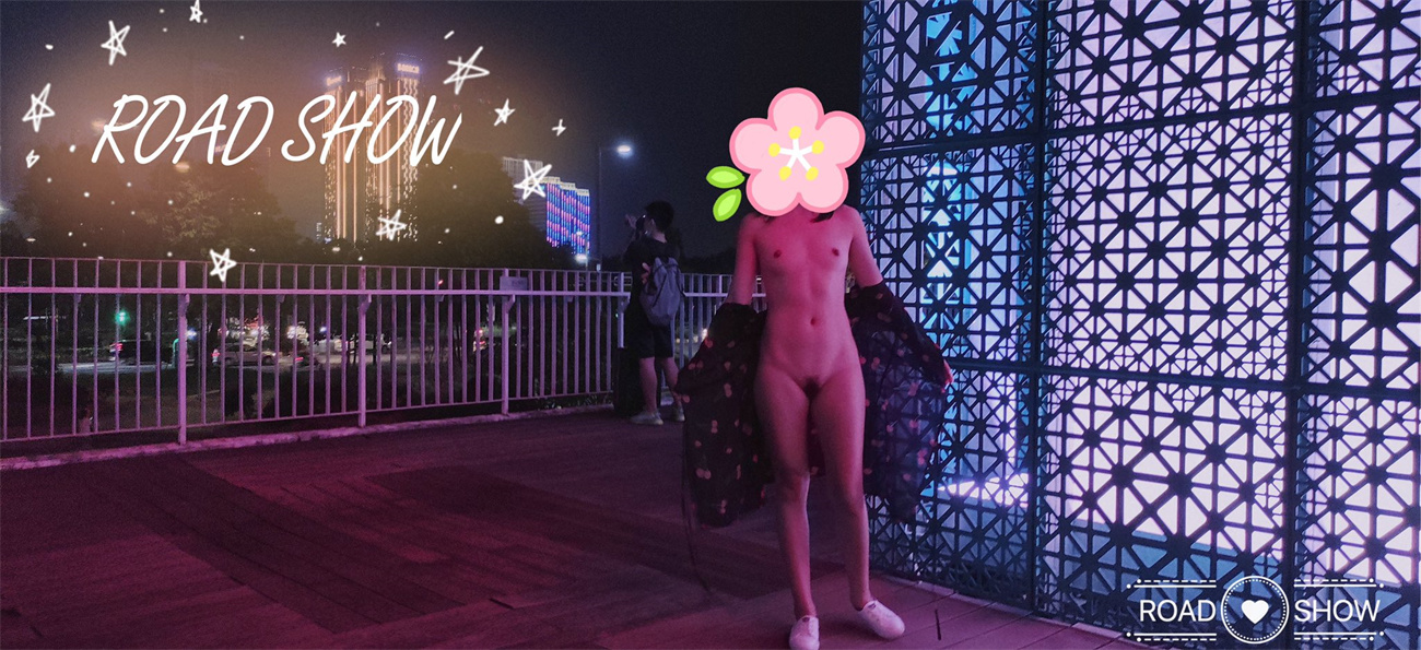 露出女神【RSW-rdshw88】目测是个人妻，各种大胆人前全裸露出，作品虽然不多，但贵在精良！看图说话