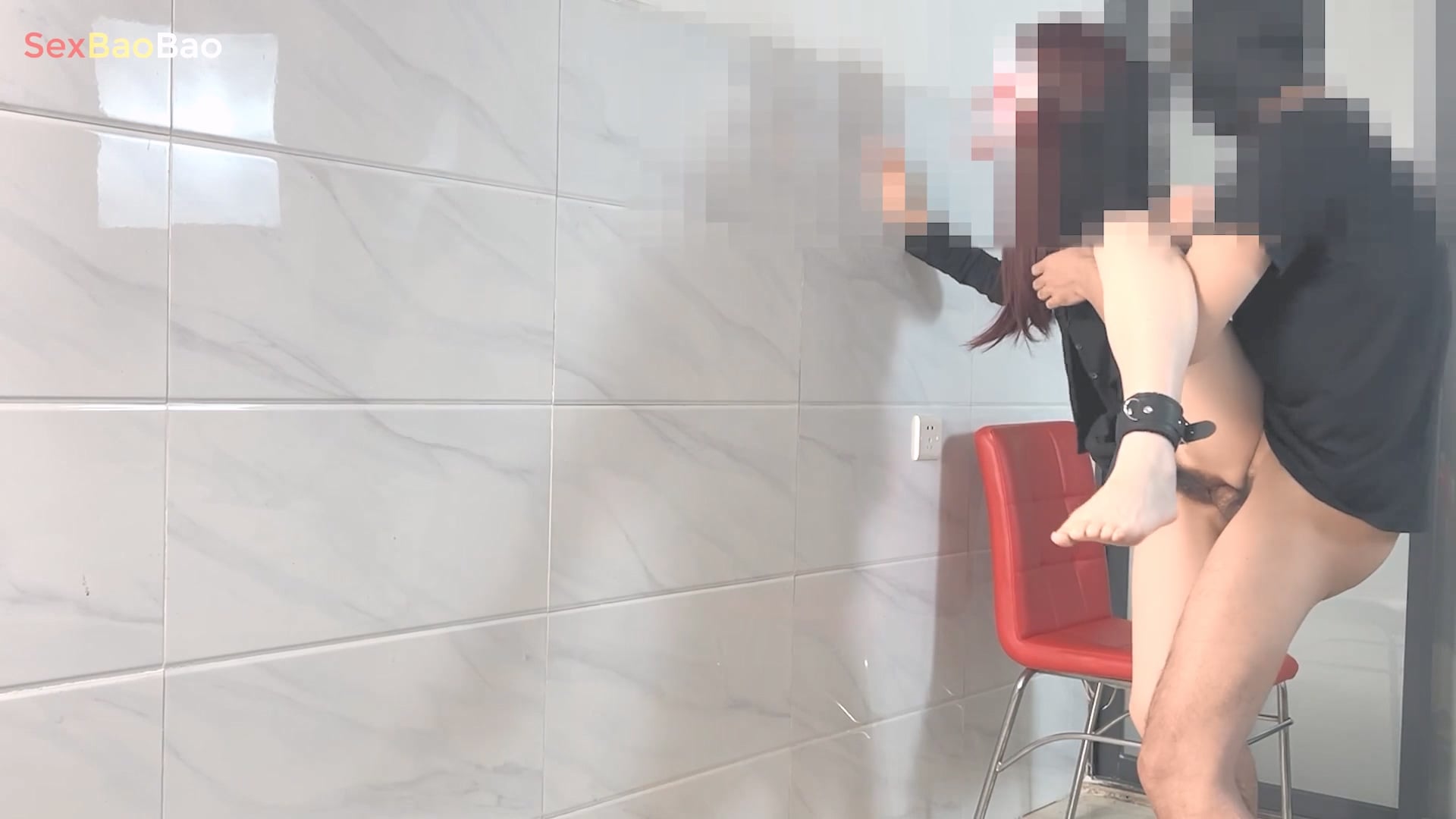 极品反差女高嫩妹【Sexbaobao】身高165体重45kg的极品白幼瘦小m,白嫩玉足,被猥琐男无套抽插,白浆超多 上
