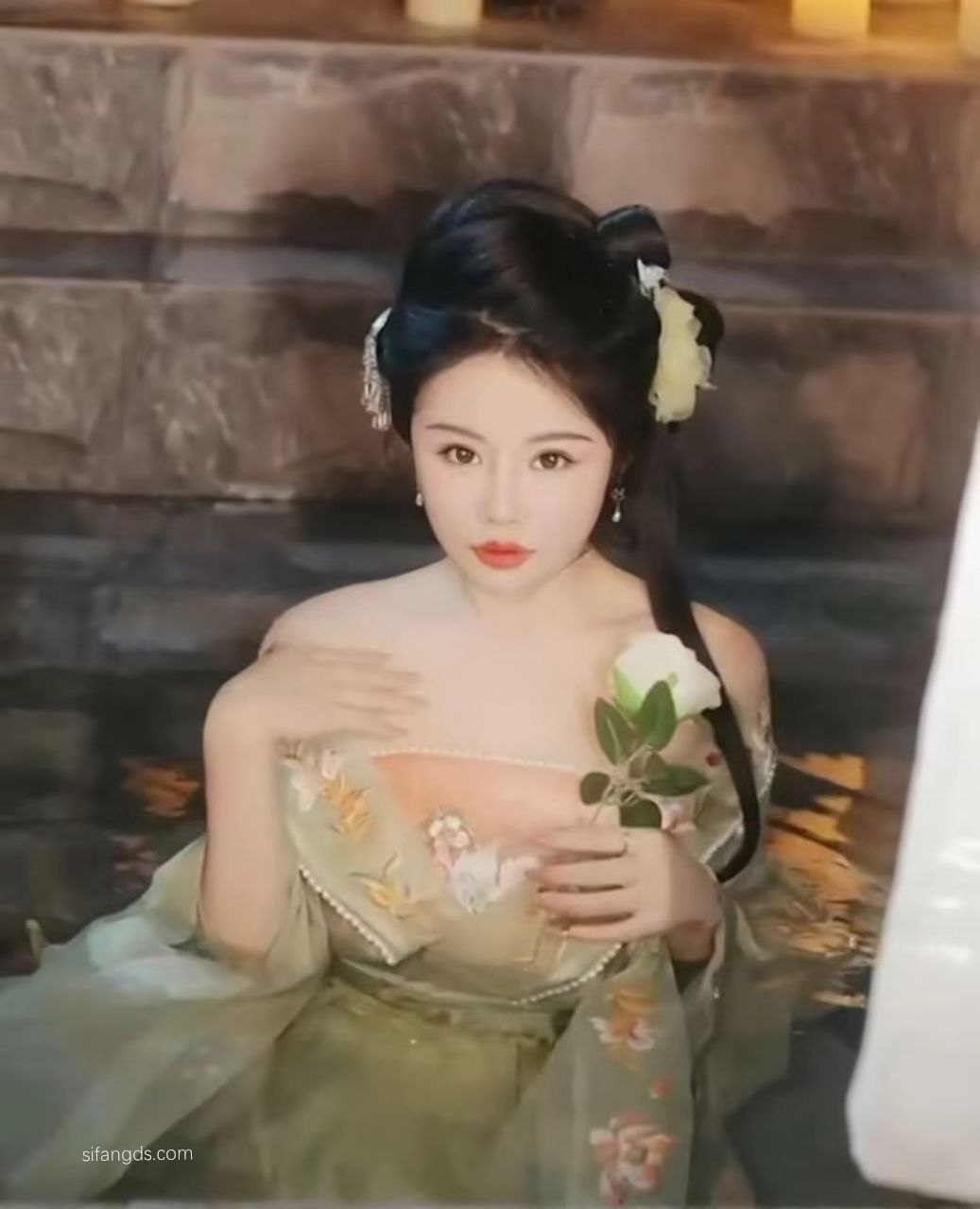【楼凤外围】丰乳肥臀波霸老师摸妮卡vip视频流出 [301MB/MP4/36:41] - 截图15