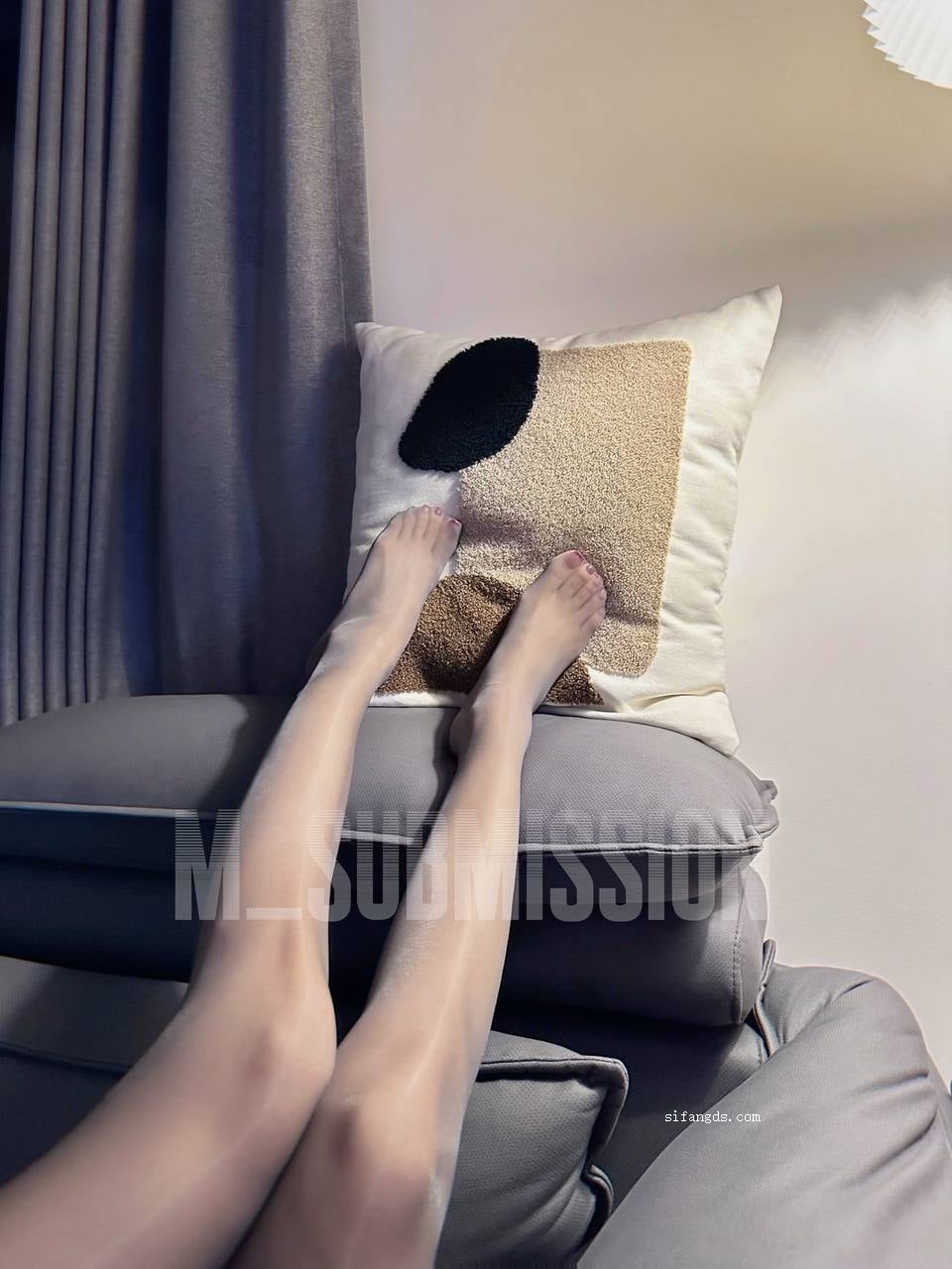 推特极品舞蹈老师 泡沫 12月VIP会员福利 主动掰穴看内部 被大屌猛操 淫水流一屁股 [302MB/MP4/13:25] - 截图9