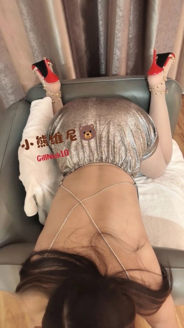 山东绿帽癖【小气质夫妇/小熊维尼】12.22最新付费福利 [819MB/MP4/49:08]-小酒楼