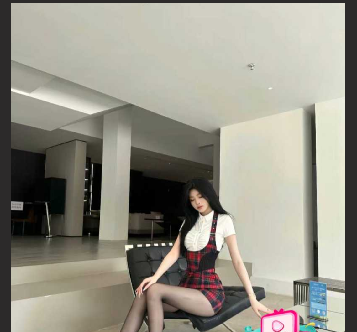 南京艺术学院 李熙雯 下海兼职赚外快1分42秒榨精视频曝光 舔狗们直接哭晕在厕所! - 截图7
