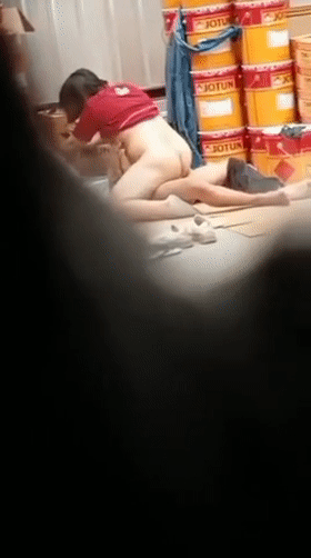 【门事件】 广东揭阳锡场华清村骚妇和男小三在厂库内偷情被曝光! - 截图9