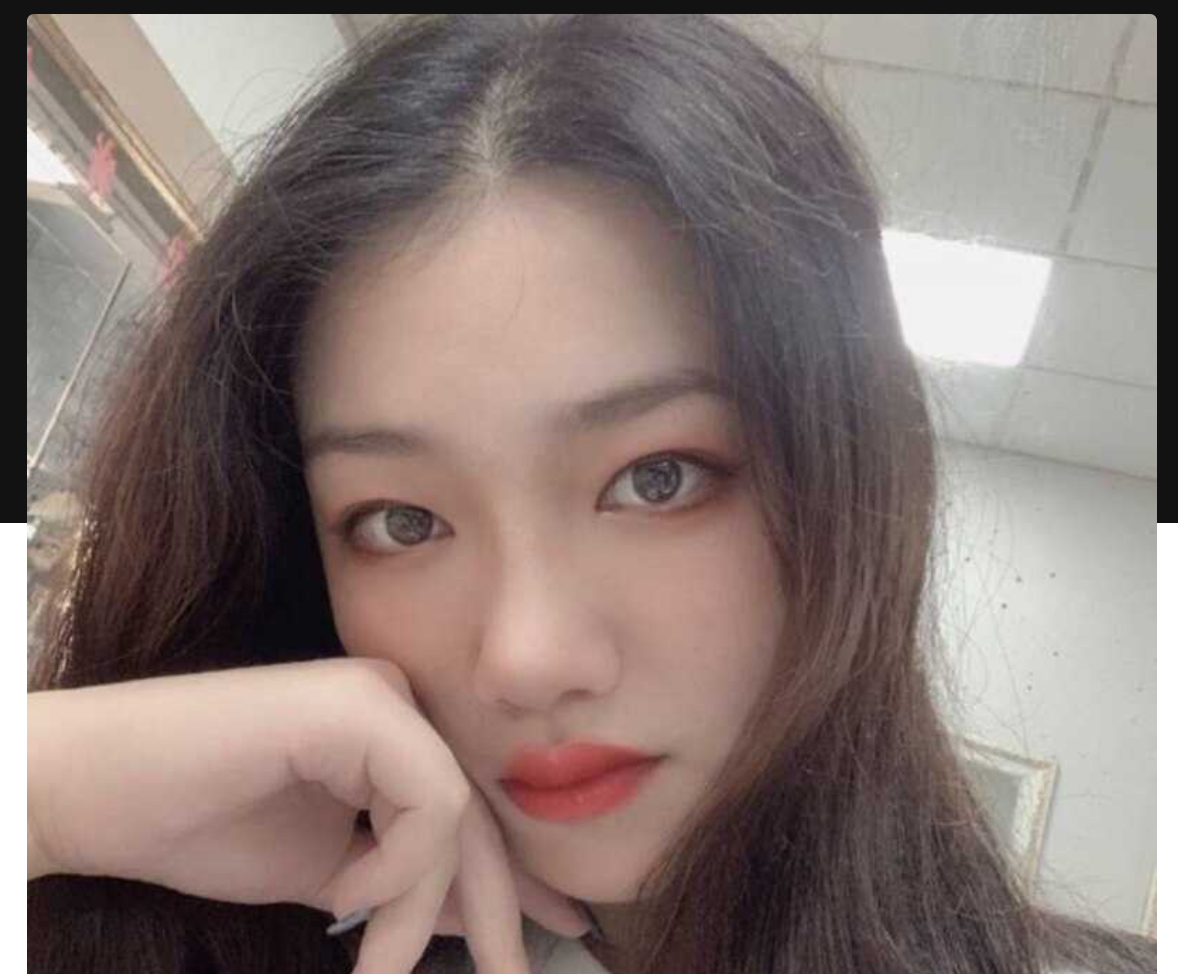 湖州师范学院大三学姐沈语欣和男友自拍泄密流出!外表清纯学姐私底下是放荡母狗,被渣男抛弃后曝光