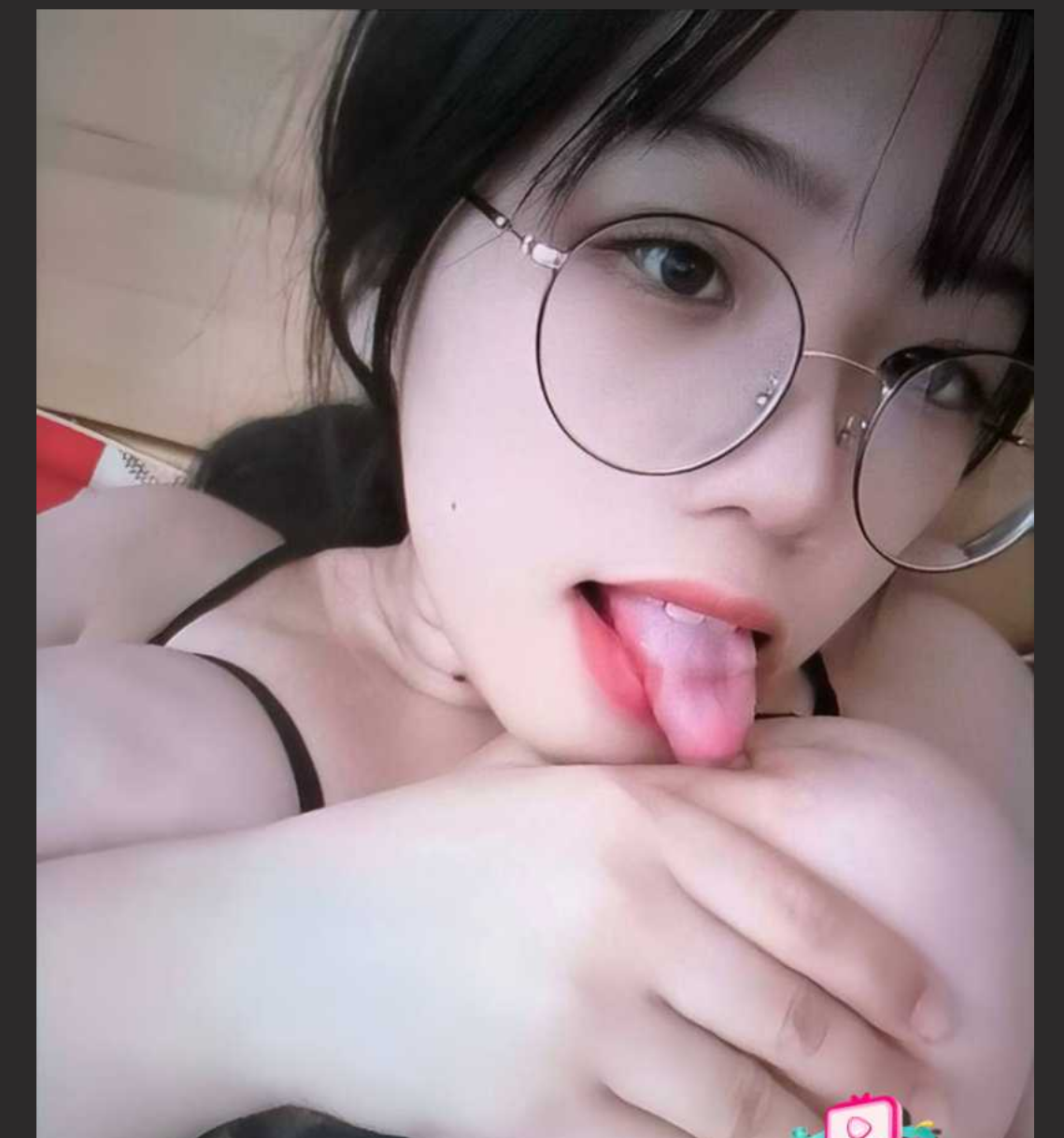 奔驰哥破处完整版四部曲!开学缺钱怎么办奔驰哥1000块钱破处18岁萝莉学生妹 - 截图11