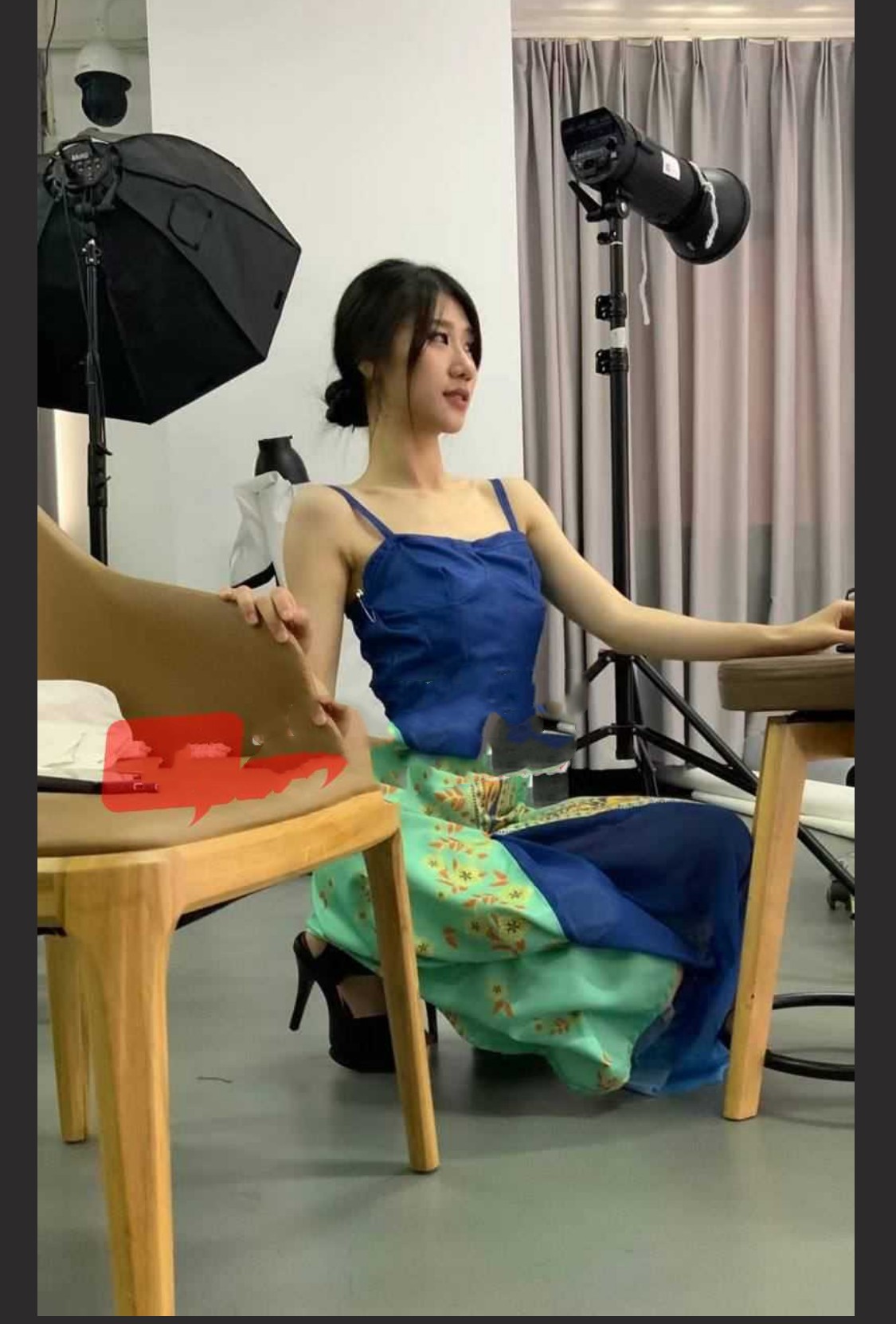 临沂瓜友投稿【棚拍的客户 民舞老师】有未婚夫却主动挑逗 在影棚内射当做拍摄费用 - 截图2