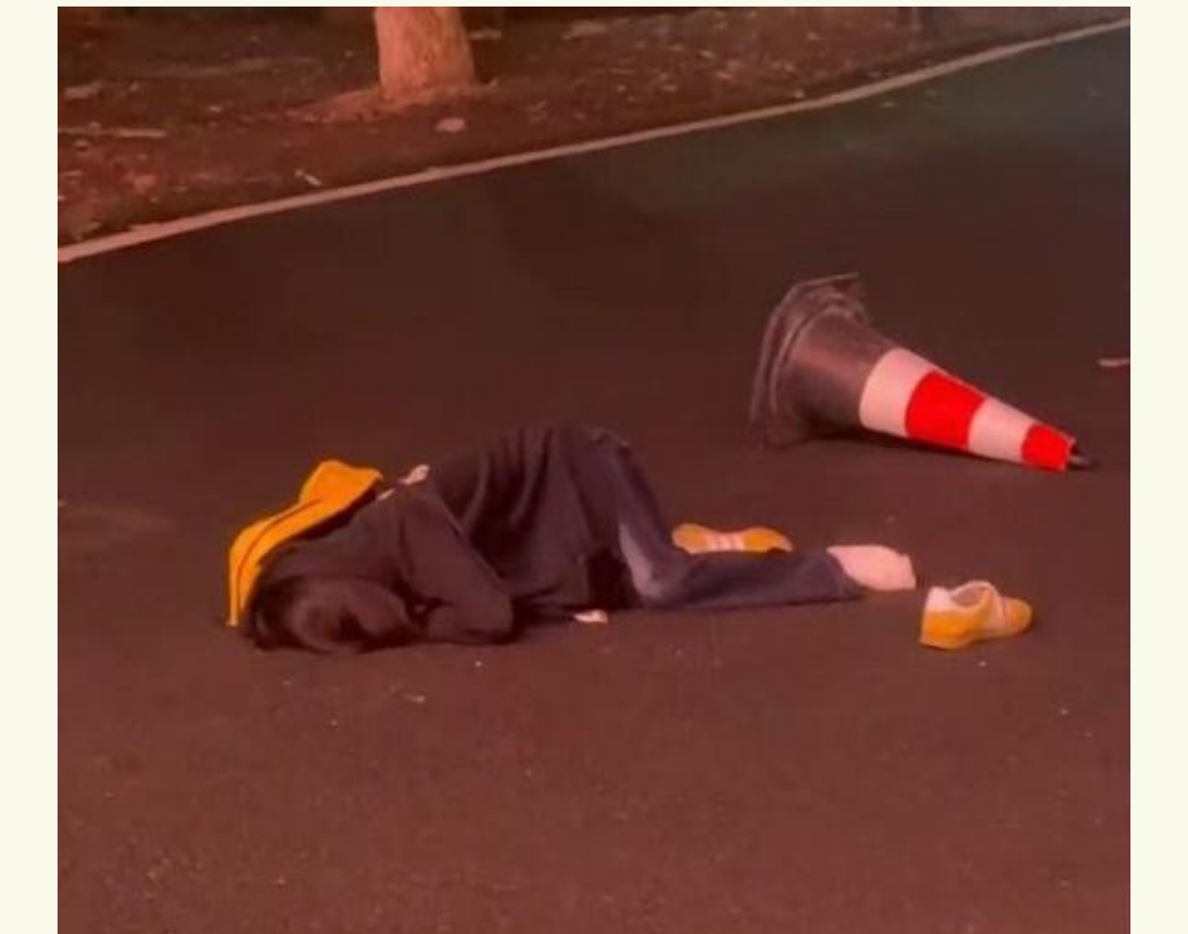 无锡工艺职业技术学院砍人事件11V 学生徐加金持刀伤人 现场版视频混剪 - 截图10