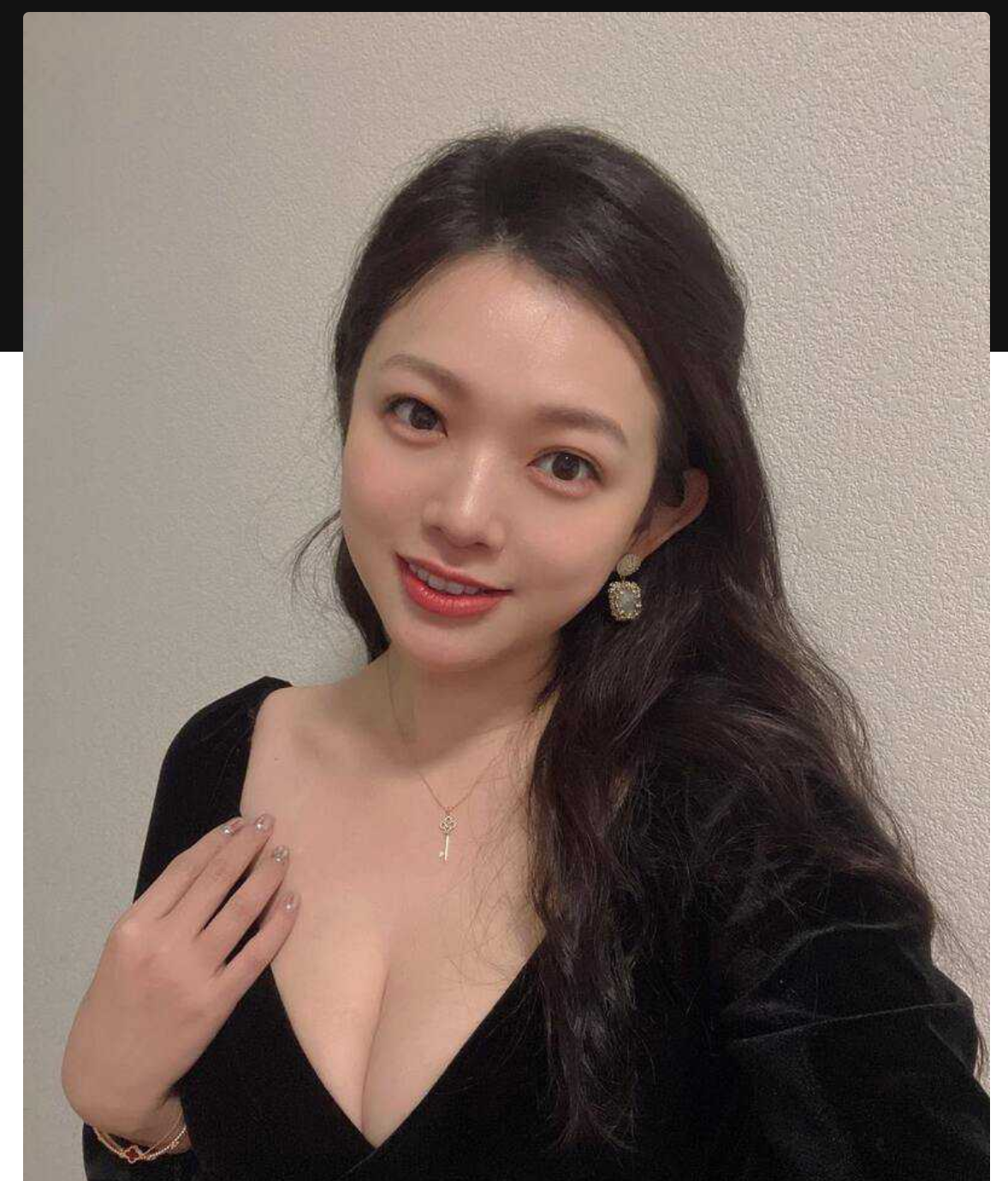 山东已婚少妇带情人到家里偷情,小核在一旁哇哇大哭也不管,只顾着自己爽 有这样的妈妈也算倒霉