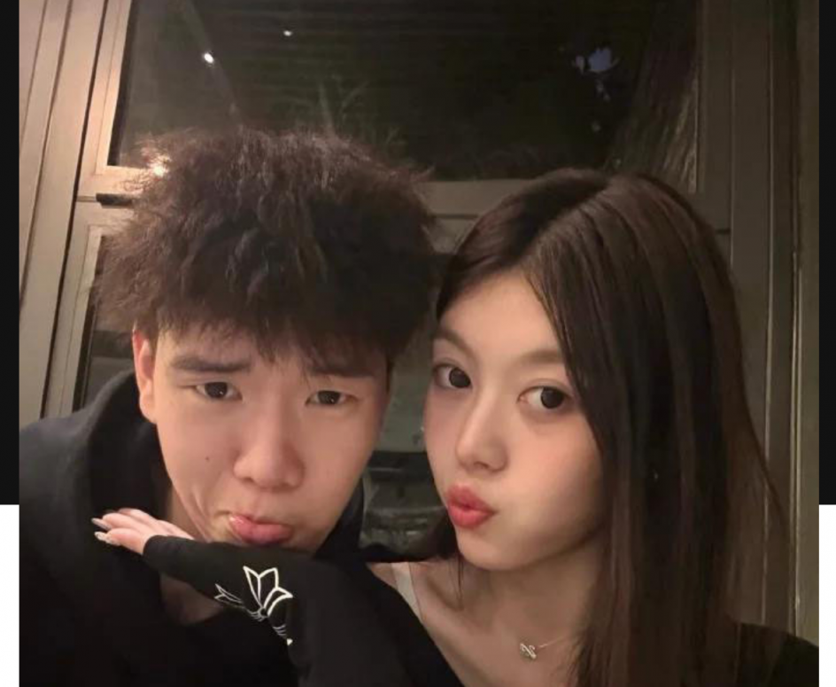 体育生给艺术生通宵补课 一个抓球 一个吹箫!广州龙狮男篮 CBA球员 张兴亮 将女友装进行李箱偷偷带回宿舍 - 截图5