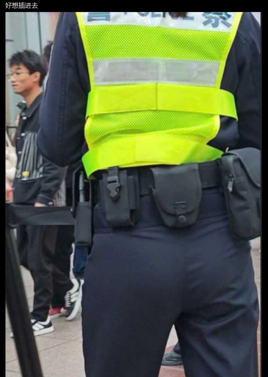 派出所淫魔!禽兽民警推特匿名发布大量和女警性爱视频 以及偷拍派出所内女警日常的照片视频 配文不堪入目 - 截图4
