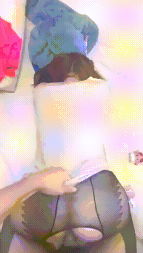 女高妹子高考前一晚想被爸爸操爽,我顶不住没关系,你一直顶就好清纯反差小母狗爸爸喜欢吗? - 截图10