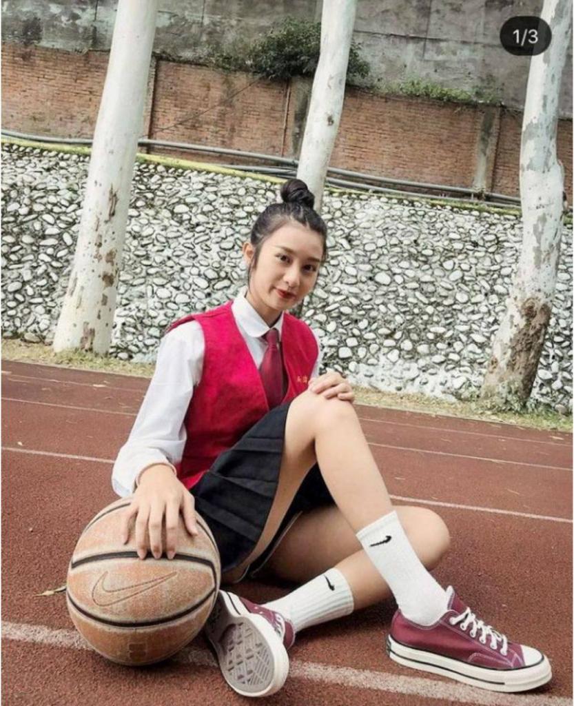 【门事件】亚洲小姐台湾赛区参赛者昊淯婷疯狂自慰磨豆豆,那舒服呻吟的表情让人沉醉! - 截图6