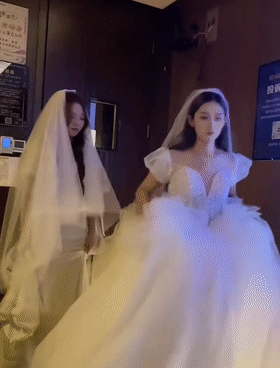 【门事件】抖音反差婊新娘足疗技师211号莉莉安被大神爆出视频!