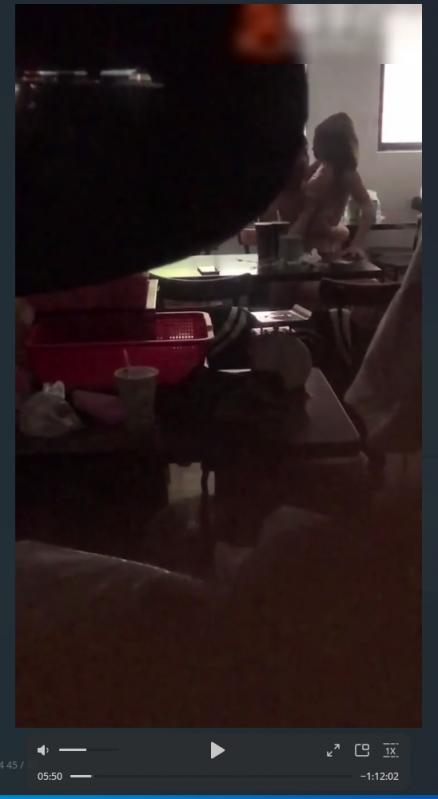 50部精彩抓拍瞬间,朋友圈最火的视频社死现场,KTV,酒吧,游乐场,美容院,性爱杂技 - 截图5