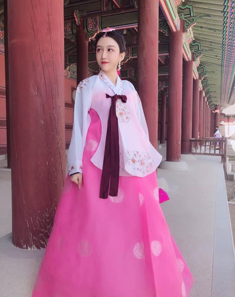 云盘高质泄密露脸才是王道!重点大学大奶女神级别清纯校花【李X娅】与男友露脸各种性爱自拍流出~已调教成纯纯的骚母G了 - 截图12