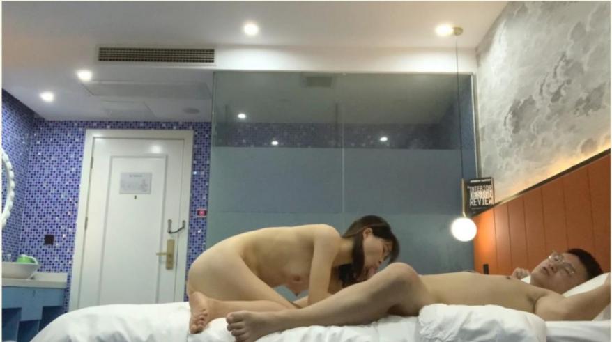 家庭乱L强J刚刚离异身材丰满的小姨妹 - 截图4