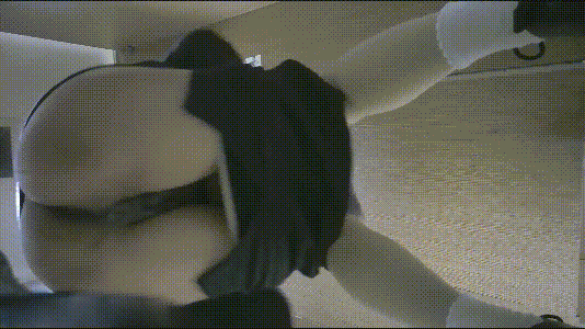 大神潜入商城女厕全景后拍多位高颜值美女各种极品嫩鲍鱼